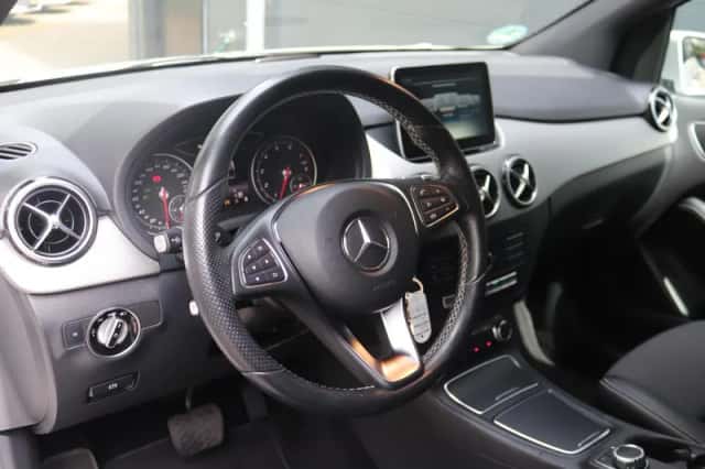 Mercedes-Benz B-Klasse (2016) thumbnail 10