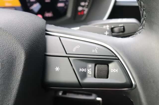 Audi Q3 (2022) thumbnail 20