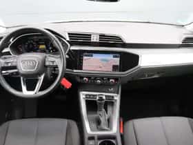 Audi Q3 (2022) thumbnail 3