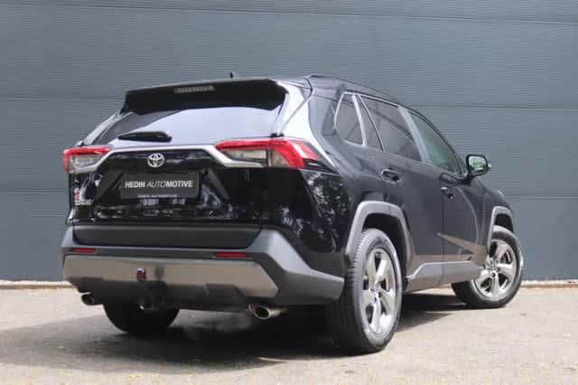 Toyota RAV4 (2019) thumbnail 2