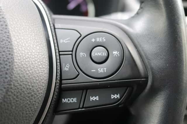 Toyota RAV4 (2019) thumbnail 17