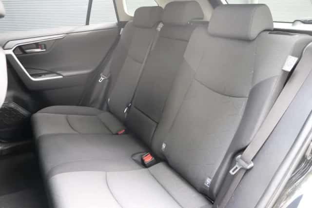 Toyota RAV4 (2019) thumbnail 19
