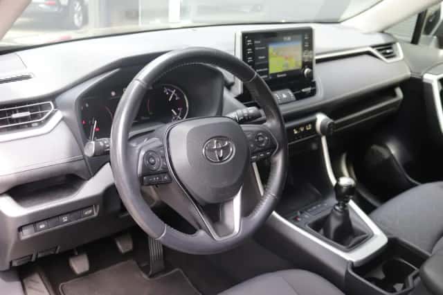Toyota RAV4 (2019) thumbnail 9