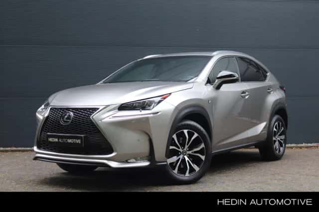 Lexus NX (2017) thumbnail 1