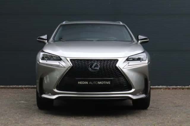 Lexus NX (2017) thumbnail 7