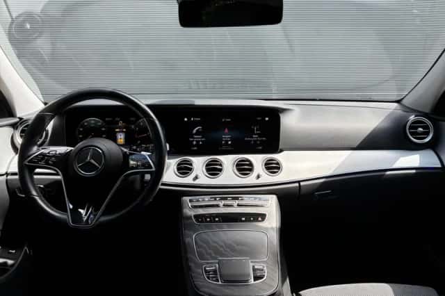 Mercedes-Benz E-Klasse (2021) thumbnail 3