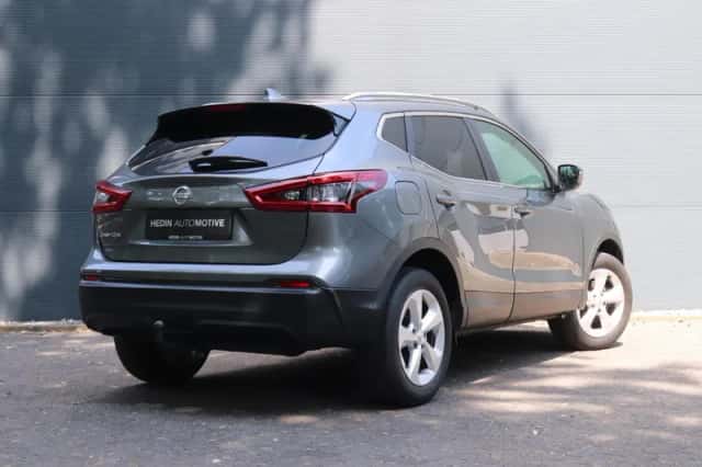 Nissan Qashqai (2018) thumbnail 2