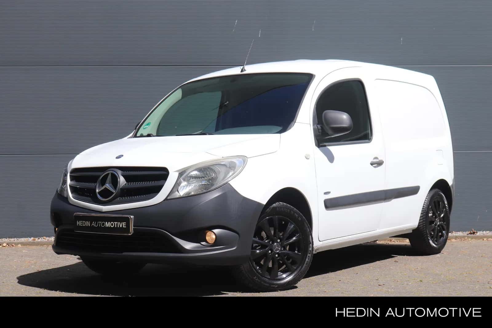 Mercedes-Benz Citan (2013) — foto 1