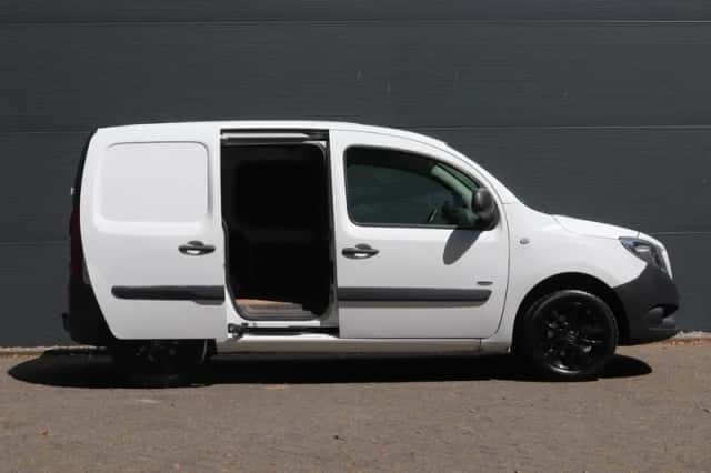 Mercedes-Benz Citan (2013) thumbnail 15