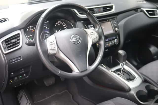 Nissan Qashqai (2017) thumbnail 10