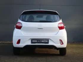 Hyundai i10 (2023) thumbnail 9