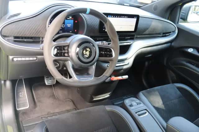 Fiat 500 (2023) thumbnail 13