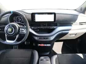 Fiat 500 (2023) thumbnail 3