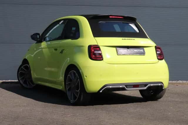 Fiat 500 (2023) thumbnail 25