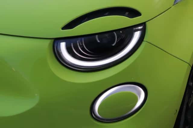 Fiat 500 (2023) thumbnail 6