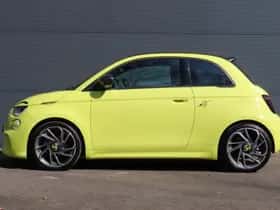 Fiat 500 (2023) thumbnail 8