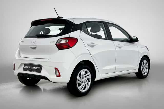 Hyundai i10 (2023) thumbnail 2