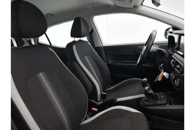 Hyundai i10 (2023) thumbnail 19