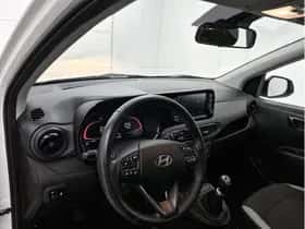 Hyundai i10 (2023) thumbnail 7