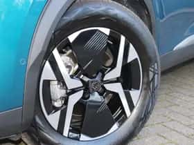 Peugeot 2008 (2025) thumbnail 5