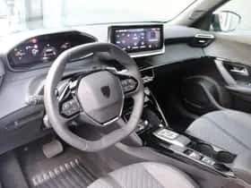 Peugeot 2008 (2025) thumbnail 10