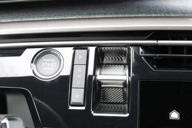 Peugeot 3008 (2025) thumbnail 16