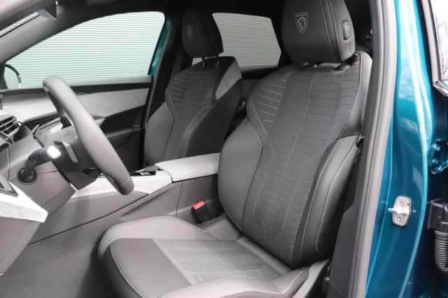 Peugeot 3008 (2025) thumbnail 21