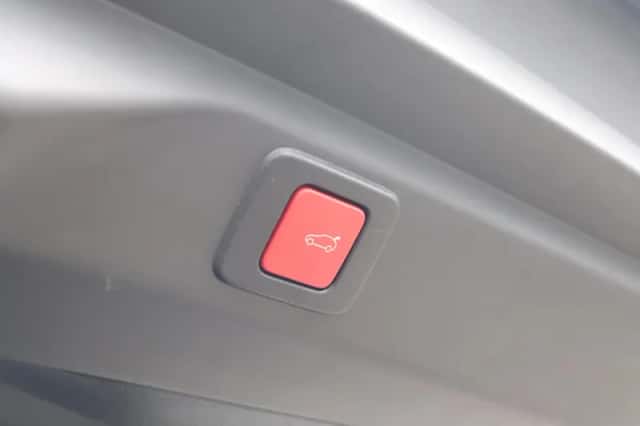 Peugeot 3008 (2025) thumbnail 24