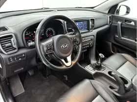 Kia Sportage (2018) thumbnail 24