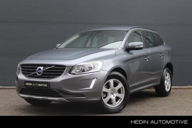 Volvo XC60 (2017) thumbnail 1