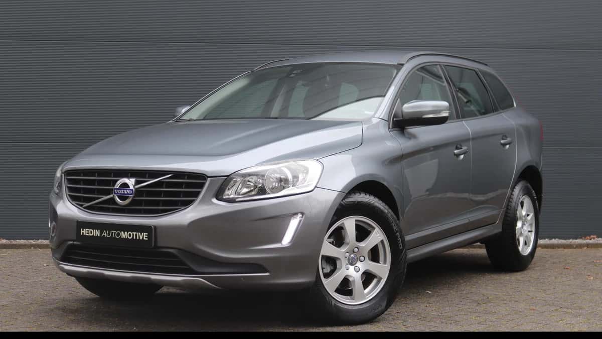 Volvo XC60 (2017) — foto 1