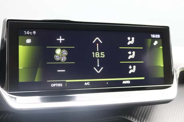 Peugeot 2008 (2020) thumbnail 11