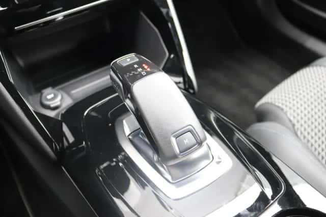 Peugeot 2008 (2020) thumbnail 17