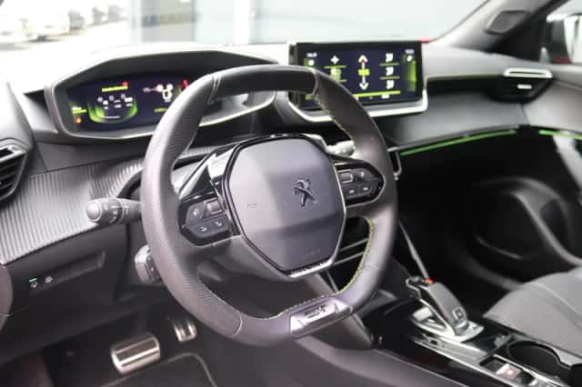 Peugeot 2008 (2020) thumbnail 10