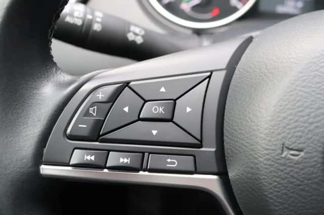 Nissan Qashqai (2021) thumbnail 17
