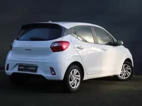Hyundai i10 (2023) thumbnail 2