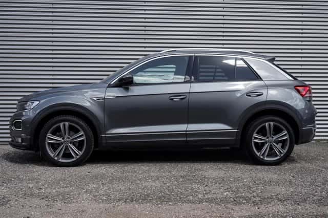 Volkswagen T-Roc (2021) thumbnail 3