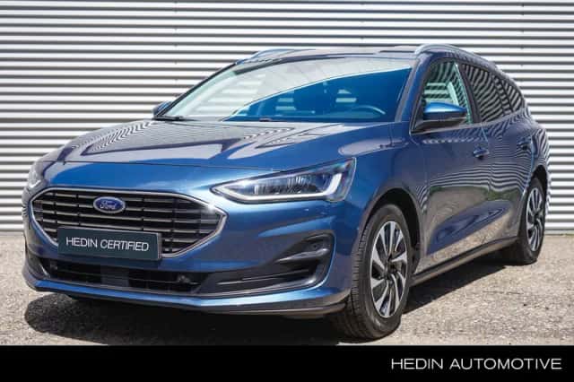 Ford Focus (2022) thumbnail 1