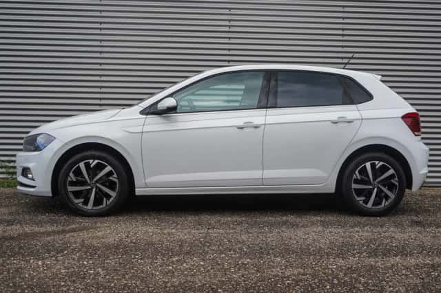Volkswagen Polo (2018) thumbnail 3