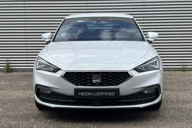 SEAT Leon (2021) thumbnail 4