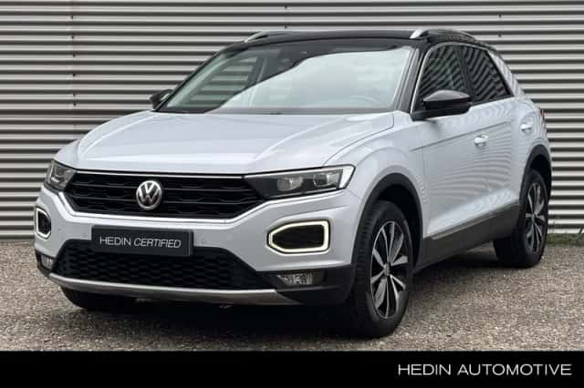 Volkswagen T-Roc (2019) thumbnail 1