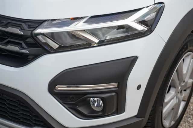 Dacia Jogger (2022) thumbnail 5
