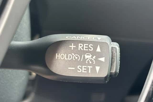 Toyota C-HR (2019) thumbnail 20