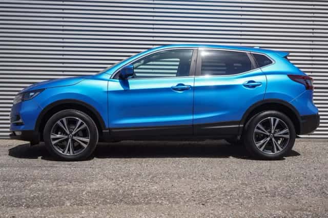 Nissan Qashqai (2020) thumbnail 3
