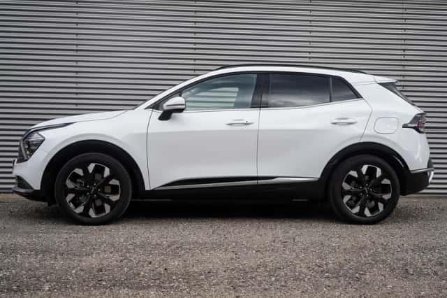Kia Sportage (2023) thumbnail 3