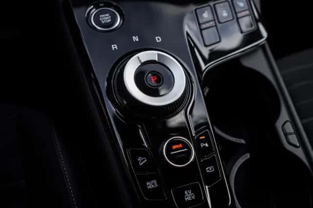 Kia Sportage (2023) thumbnail 29