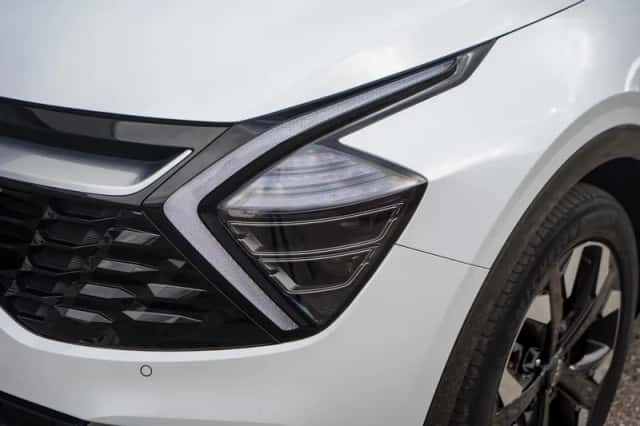 Kia Sportage (2023) thumbnail 4