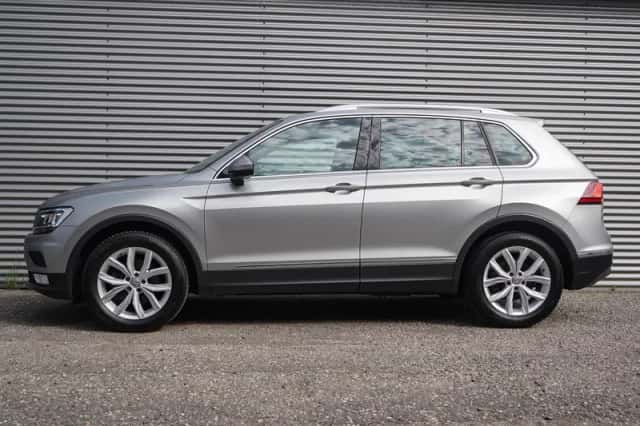 Volkswagen Tiguan (2016) thumbnail 3