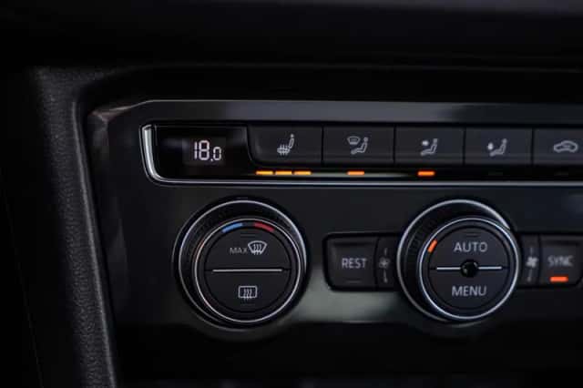 Volkswagen Tiguan (2016) thumbnail 22