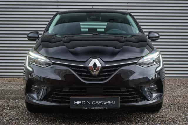Renault Clio (2019) thumbnail 2
